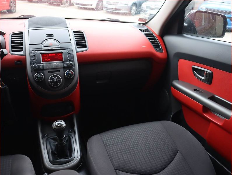 Kia Soul (2009) 1.6 CRDI, Serv.kniha - fotka 8 z 16