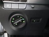 Škoda Fabia (2015) Ambition 1.2 TSI, Tempomat - náhled 17