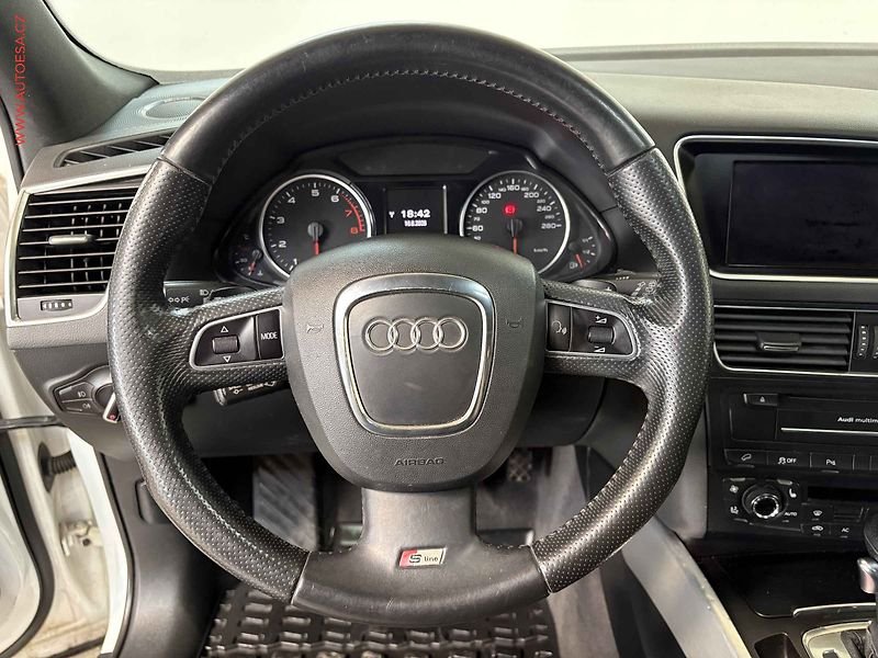 Audi Q5 (2011) 2.0TFSi Quattro, AT, navi - fotka 16 z 16
