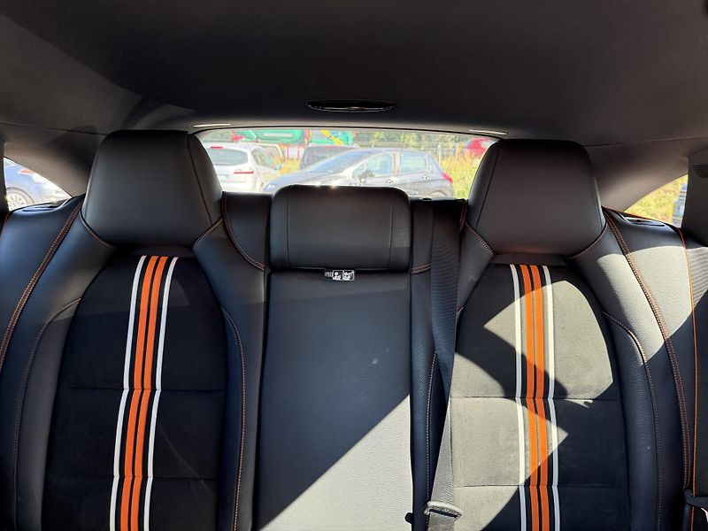Mercedes-Benz CLA 220 CDI AMG AUTOMAT - fotka 16 z 23