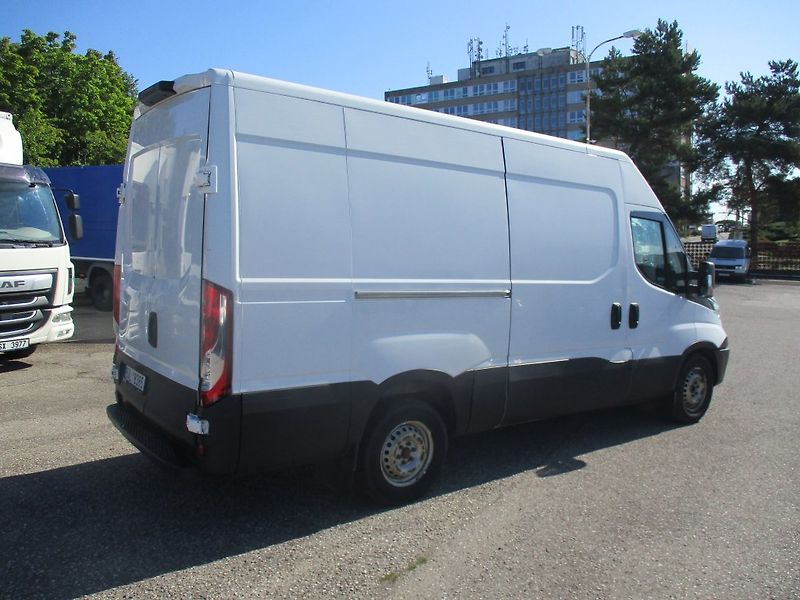 Iveco Daily 35S15V chladící s el. zásuvkou - fotka 4 z 18