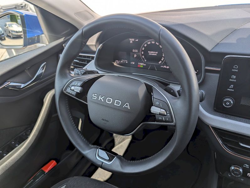 Škoda Scala (2025) 1,5 TSI / 110 kW DSG Top Selec - fotka 17 z 30