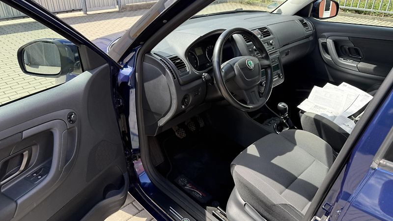 Škoda Fabia 1.2TSi*63kW*SPORT*78TKM*1.MAJ* - fotka 12 z 24