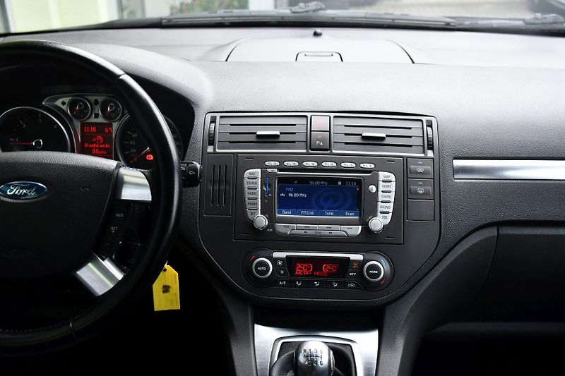 Ford Grand C-MAX 2.0TDCi TITANIUM TAŽNÉ - fotka 8 z 28