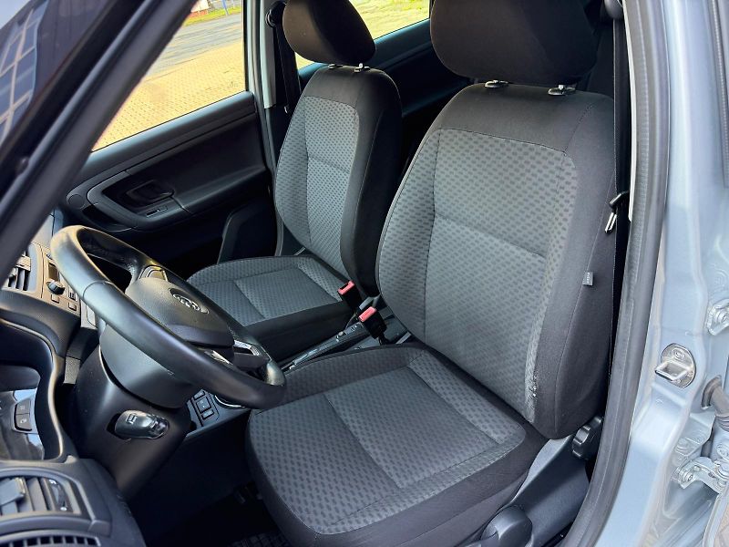 Škoda Fabia 1,2 TSi Best of /1.maj./servis - fotka 12 z 26