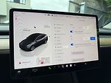 Tesla Model Y Long Range AWD 20´ - náhled 24
