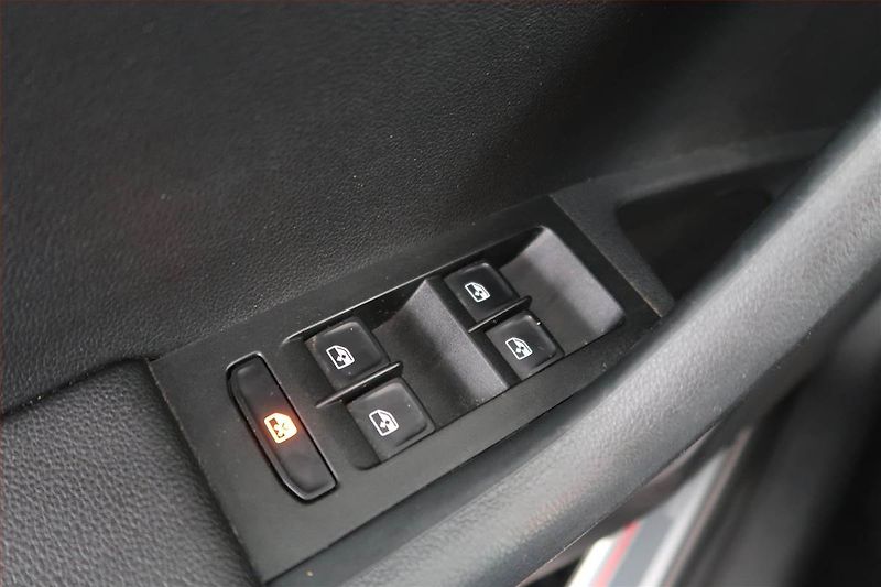 Škoda Octavia (2016) RS 2.0 TDI, Automat, Tempomat - fotka 19 z 22