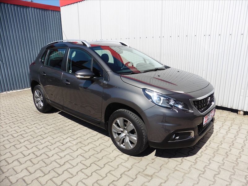 Peugeot 2008 1,2 Allure Navi, 1.maj.. - fotka 16 z 18