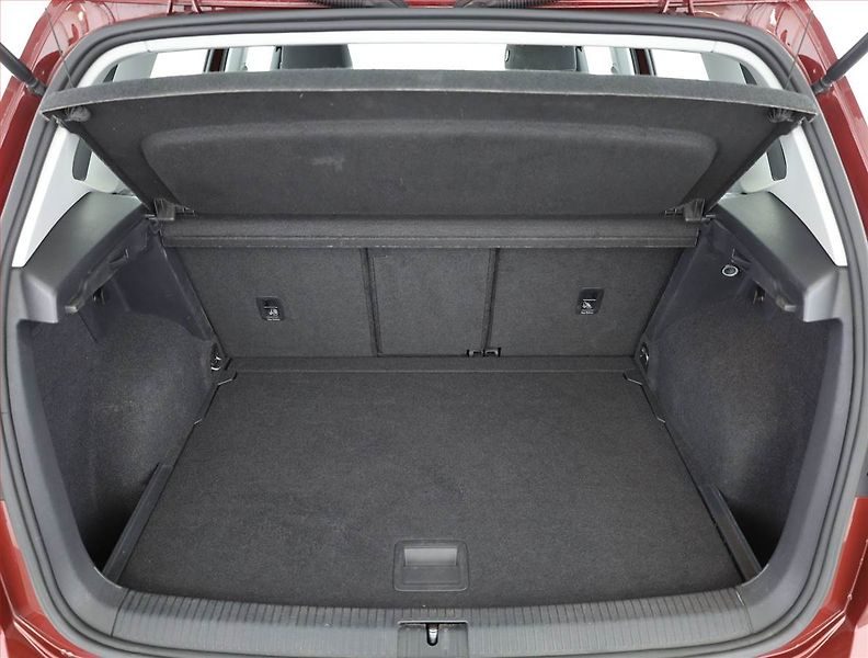 Volkswagen Golf Sportsvan (2019) 1.5 TSI, ČR,1.maj, Tempomat - fotka 17 z 18