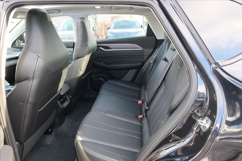 Dongfeng Mage (2026) 1,5 T 145 kW E2 DCT7 - fotka 19 z 23