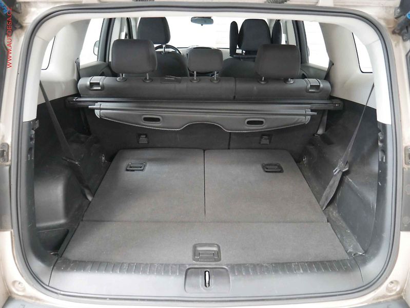 Chevrolet Orlando (2011) 1.8i, ČR, autoAC, tažné - fotka 7 z 19