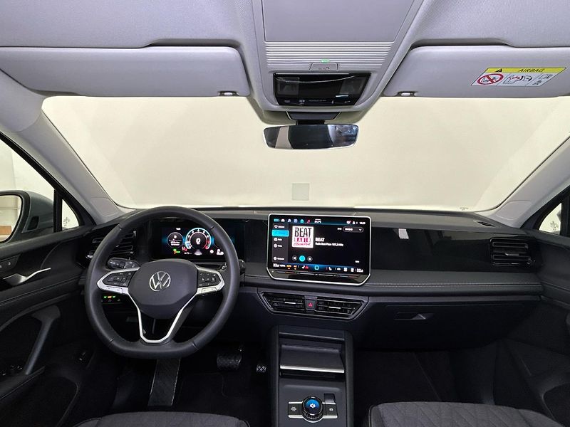 Volkswagen Tiguan People DSG - fotka 5 z 31