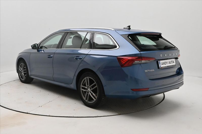 Škoda Octavia 2,0 TDI 110 kW DSG Style Záruk - fotka 7 z 33