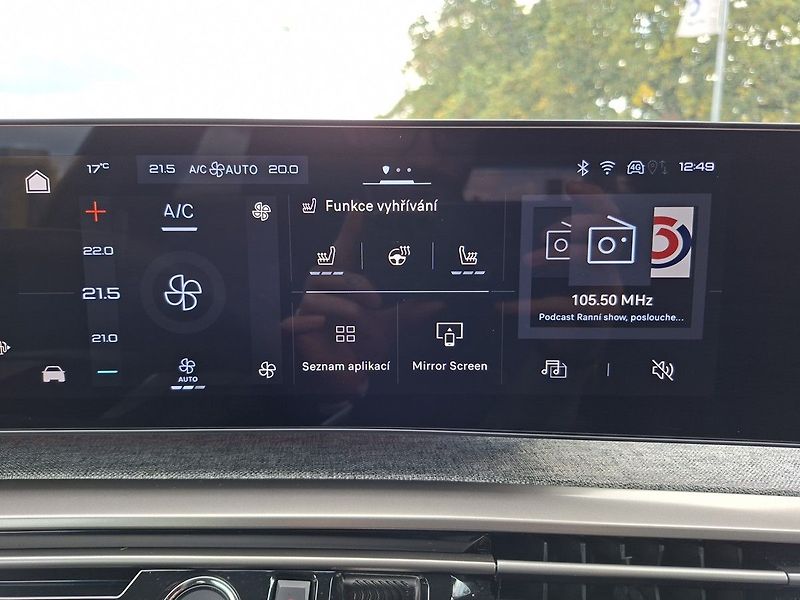 Peugeot 3008 ALLURE HYBRID 145k e-DCS6 - fotka 20 z 29