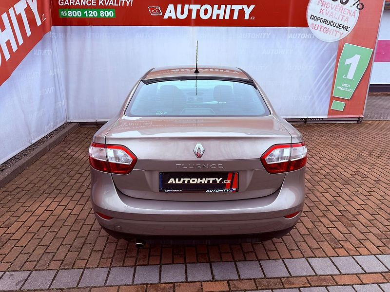 Renault Fluence 1.6 16V, ČR - fotka 7 z 20