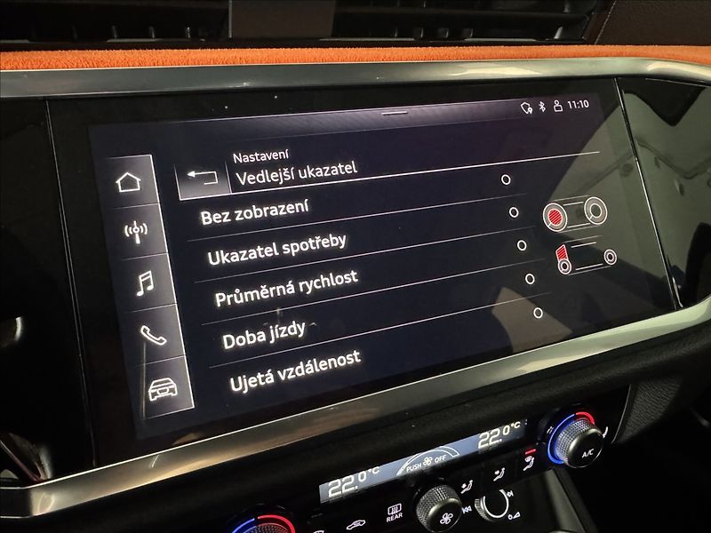 Audi Q3 1,5 TFSi  Advanced Záruka Assi - fotka 34 z 40
