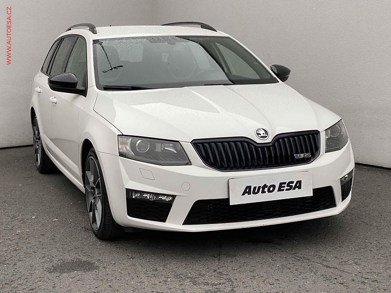 Škoda Octavia (2016) 2.0 TDi, RS, bixen, TZ, +kola - fotografie inzerátu