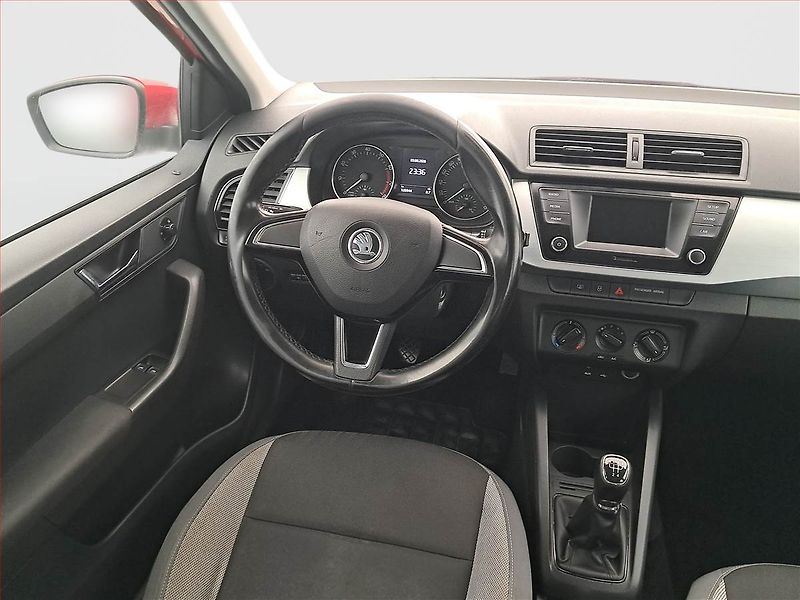 Škoda Fabia (2015) 1.2 TSI, Serv.kniha, Tempomat - fotka 7 z 16