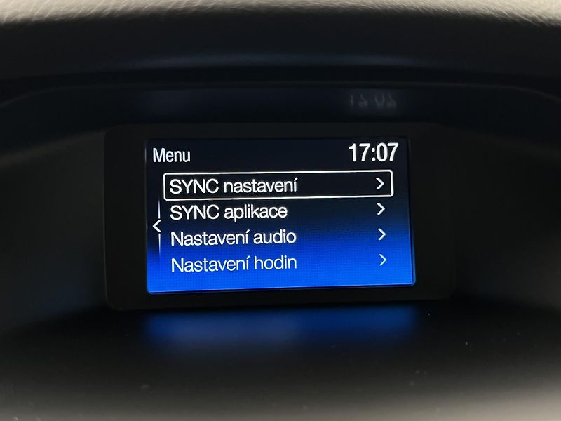Ford Focus 1.5 ECOBOOST MAN 1. maj. - fotka 28 z 36
