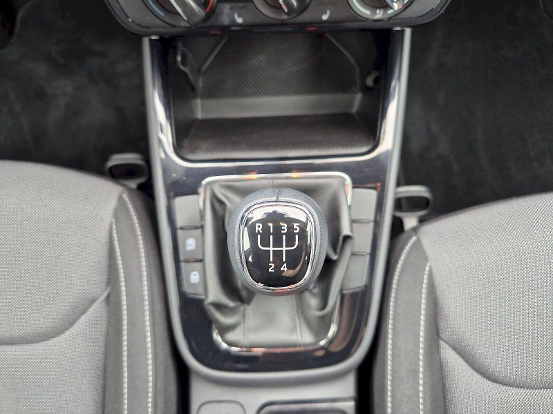 Škoda Fabia (2025) Selection 1.0 MPI 59 kW 5°manu - fotka 24 z 27
