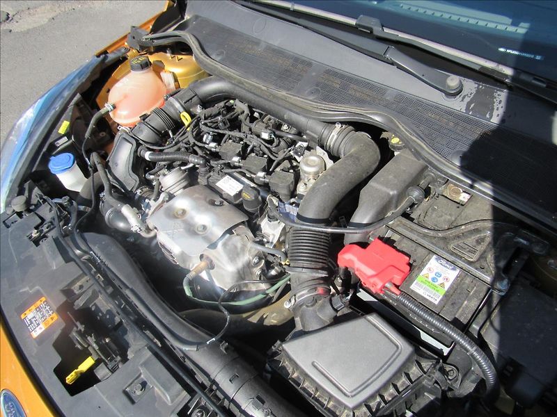Ford Fiesta 1,0 EcoBoost 92kW Active - fotka 28 z 31