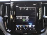 Volvo XC60 2,0 D3 Drive-E, Momentum Pro - náhled 25