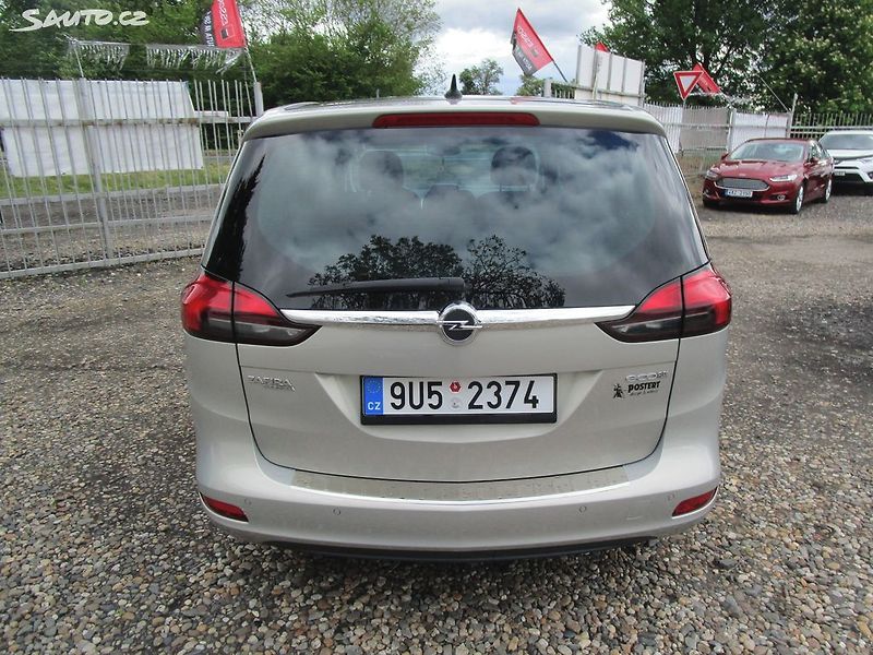 Opel Zafira 1,6D-100KW-NOVÁ STK - fotka 6 z 24