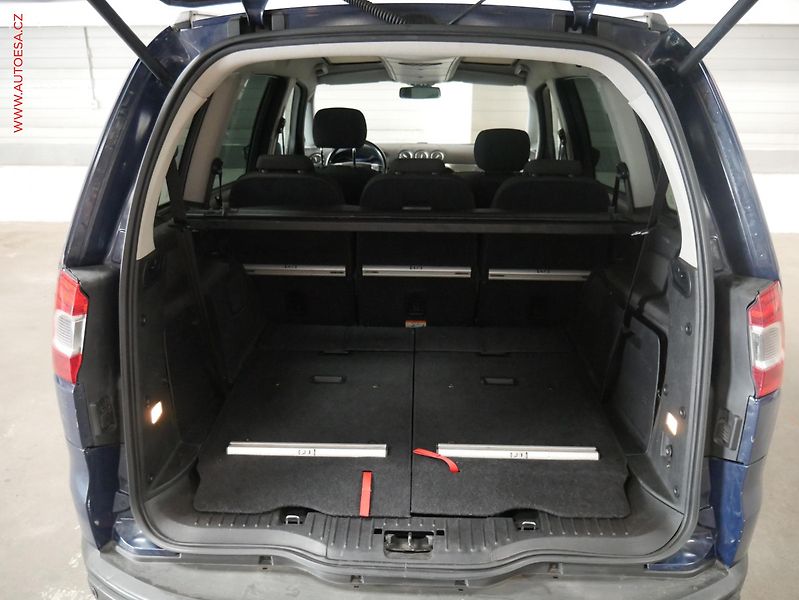 Ford Galaxy (2011) 2.2 TDCi, ČR, Ghia, panor - fotka 7 z 20