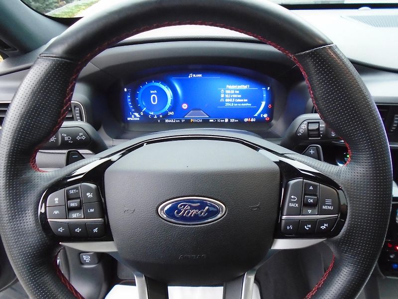 Ford Explorer 3,0EcoBoost Plug-in-Hybrid ST - fotka 23 z 50