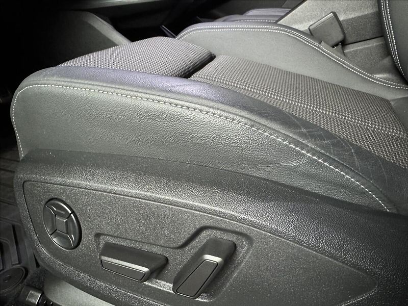Audi Q4 e-tron 40 150kW S-Line LED Kamera - fotka 23 z 50