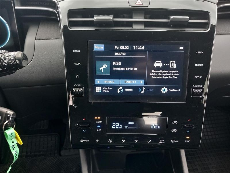 Hyundai Tucson 1,6 T-GDI MHEV SMART DCT - fotka 12 z 22