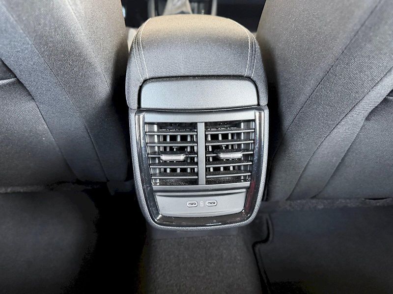 Škoda Scala (2025) Selection 1.0 TSI / 85 kW M6 - fotka 19 z 25