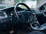Volvo V60 2.0D3 5V AUT VÝHŘEV SERVISKA - náhled 28