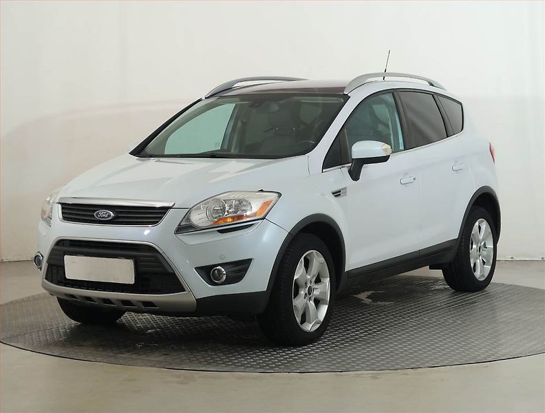 Ford Kuga (2009) 2.0 TDCi, 4X4, Navi, Tempomat - fotka 2 z 12