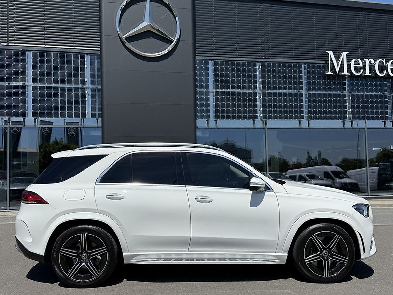 Mercedes-Benz GLE (2022) 350 de 4MATIC SUV - fotka 9 z 61