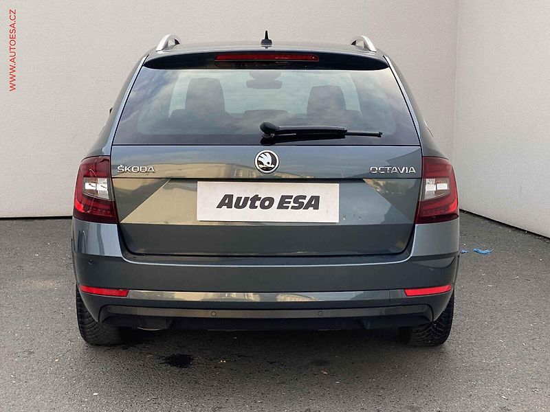 Škoda Octavia (2019) 1.5 TSi, Style, DSG, LED - fotka 5 z 18