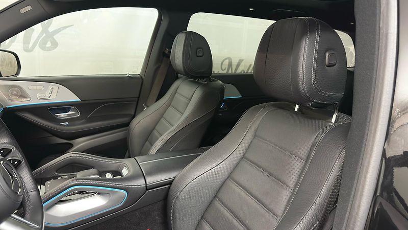 Mercedes-Benz GLS 450 d / 4 MATIC - fotka 42 z 69