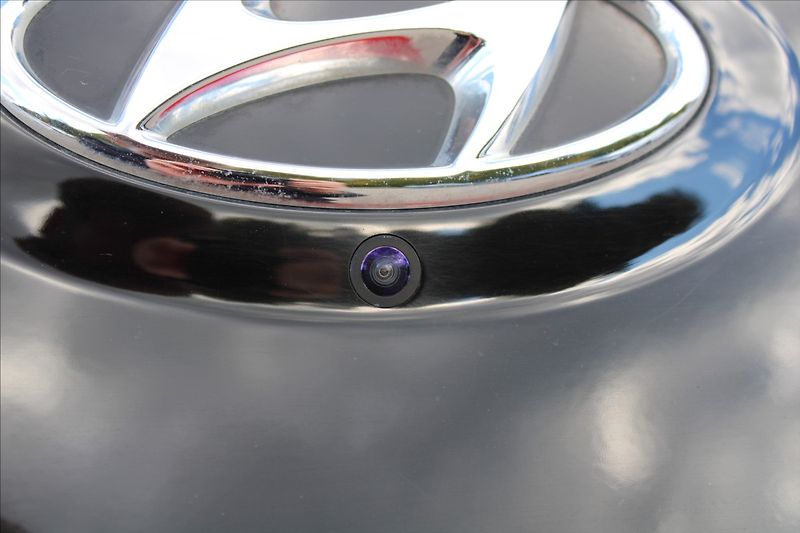 Hyundai Bayon 1,2 i  ČR,1.MAJ,DPH,ZÁRUKA - fotka 24 z 29