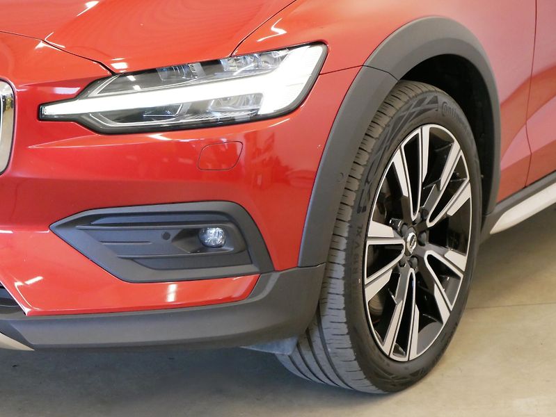 Volvo V60 - fotka 9 z 30