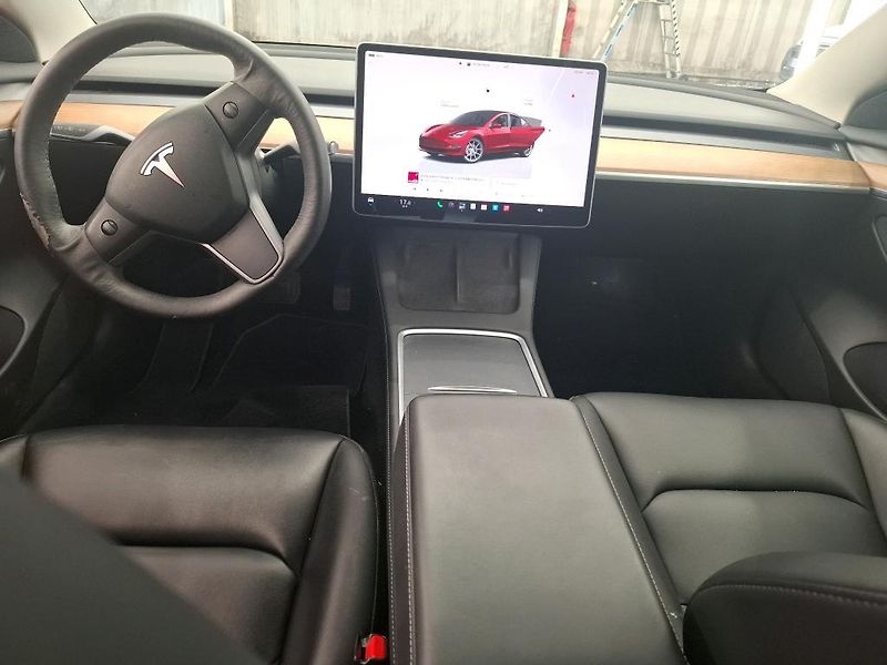 Tesla Model 3 (2022) AWD Long Range    PŘIPRAVUJEME - fotka 8 z 10