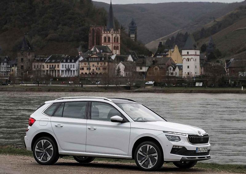 Atraktivní menší SUV Seat Arona zlevnilo o 25 000 Kč