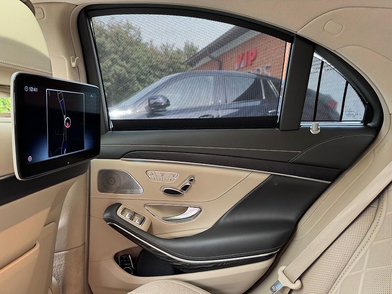 Mercedes-Benz Třídy S S560-4M-DESIGNO-LCD-R20-ČR - fotka 24 z 39