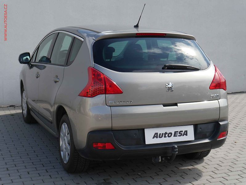 Peugeot 3008 (2011) 1.6VTi, AC, TZ, park.asist - fotka 6 z 17