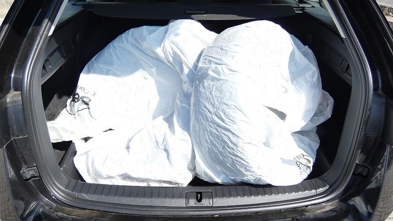 Škoda Octavia Combi 2,0 TDI Ambition - fotka 20 z 22