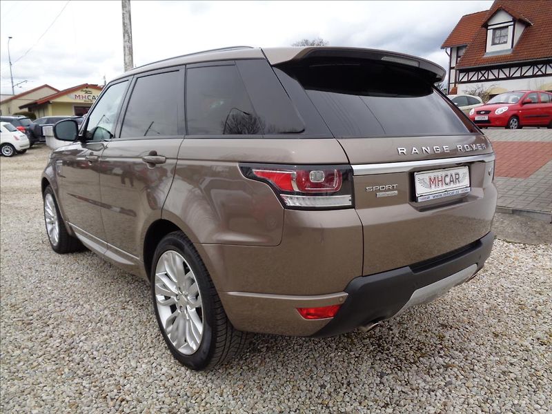 Land Rover Range Rover Sport 4,4 SDV8 Autobiography - fotka 5 z 59