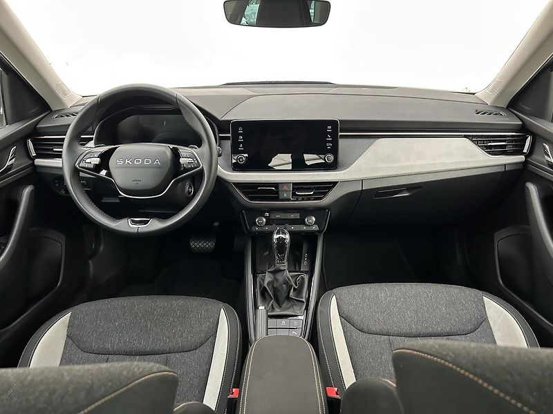 Škoda Kamiq 1.5 TS Top selection - fotka 6 z 28