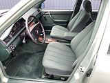 Mercedes-Benz 124 2.0i - 1xMaj - 40 000km - TOP - náhled 18