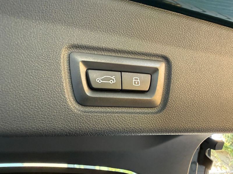 BMW Ostatní M50 HUD / H&K / Laser Light - fotka 39 z 43