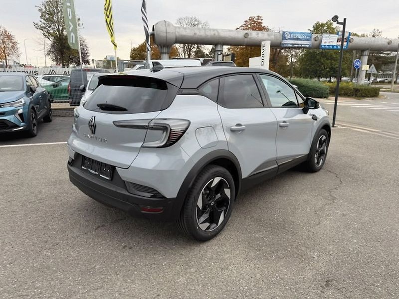 Renault Captur (2026) techno TCe 115 - fotka 8 z 24