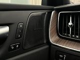 Volvo XC60 B4 AWD INSCRIPTION AUT 1.maj. - náhled 38